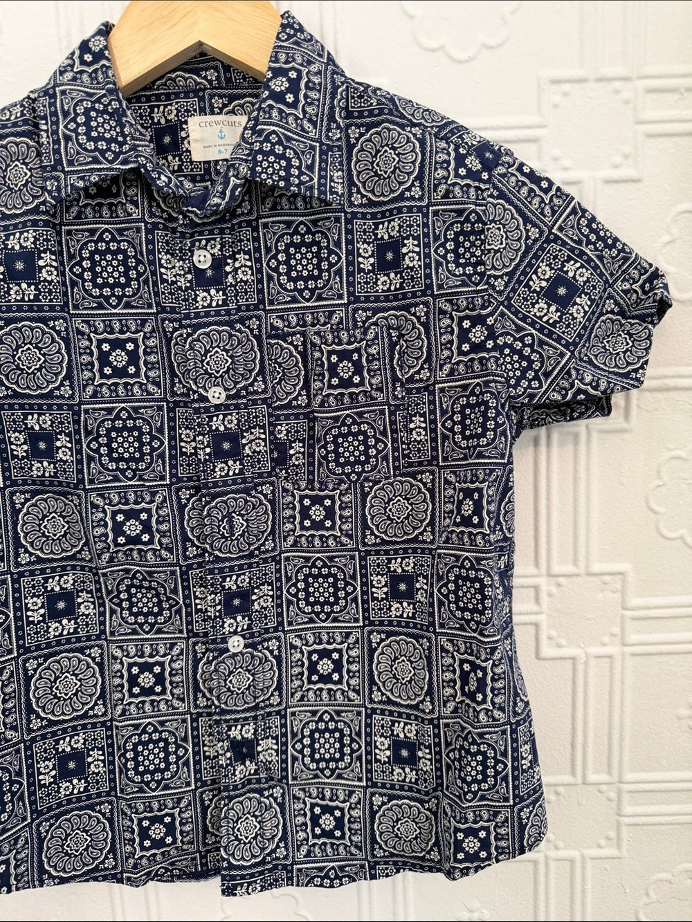Crewcuts J.Crew Boys Navy Bandana Print Short Sleeve Button Up Shirt Size 6-7