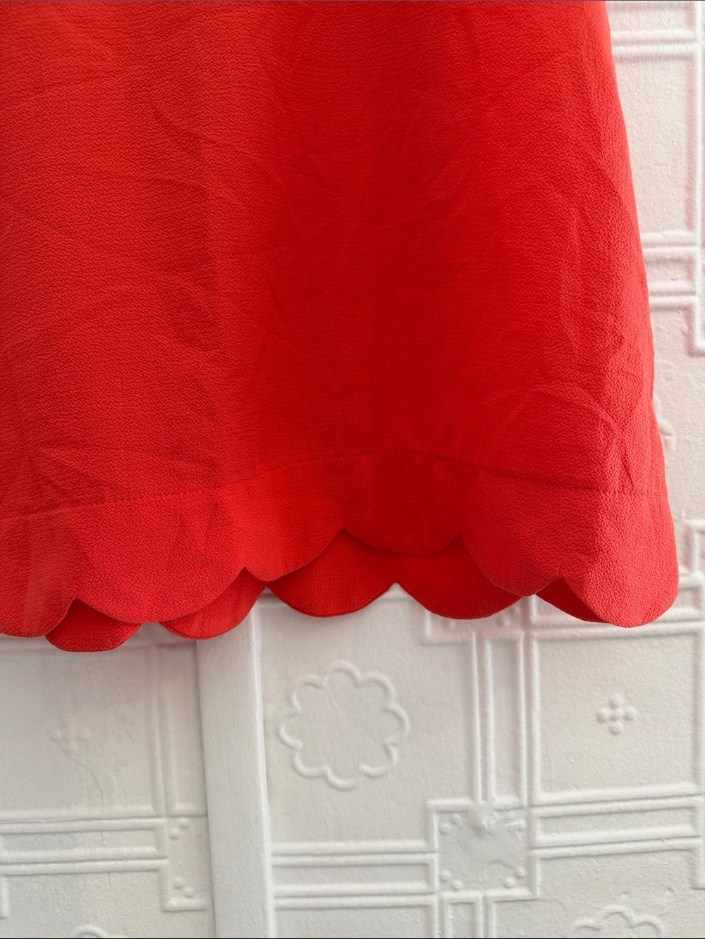 MINE Coral Red Scalloped Hem Flutter Ruffle Sleeve Blouse Top Size L