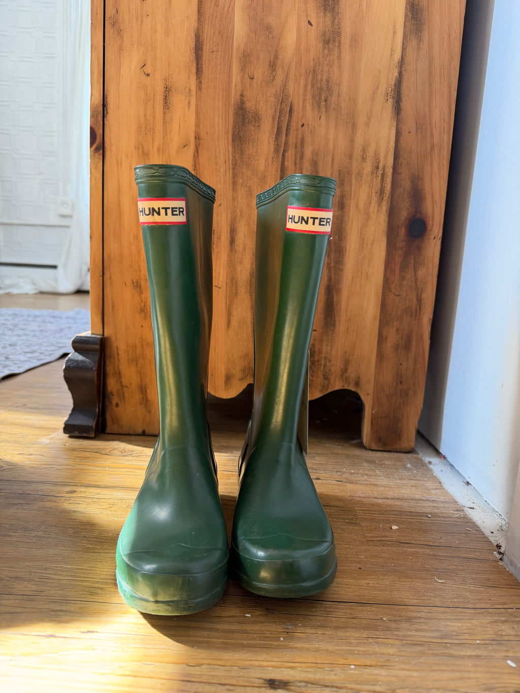 Kids Hunter Boots (size 1M/2F)