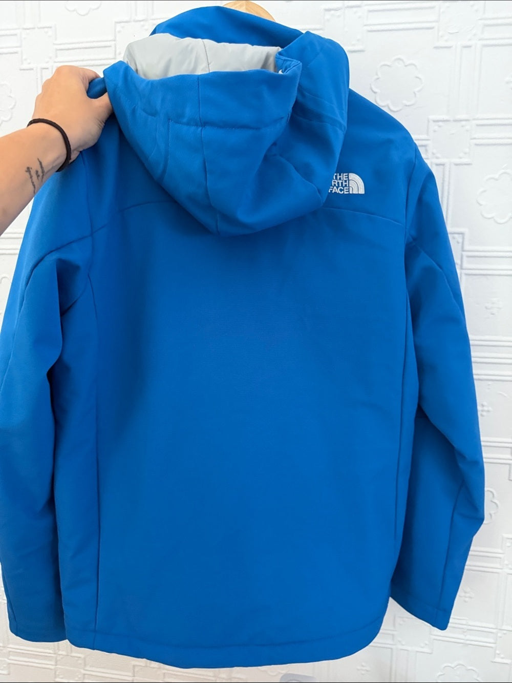 The North Face Men’s Apex Elevation Insulated Jacket Blue Hooded Small