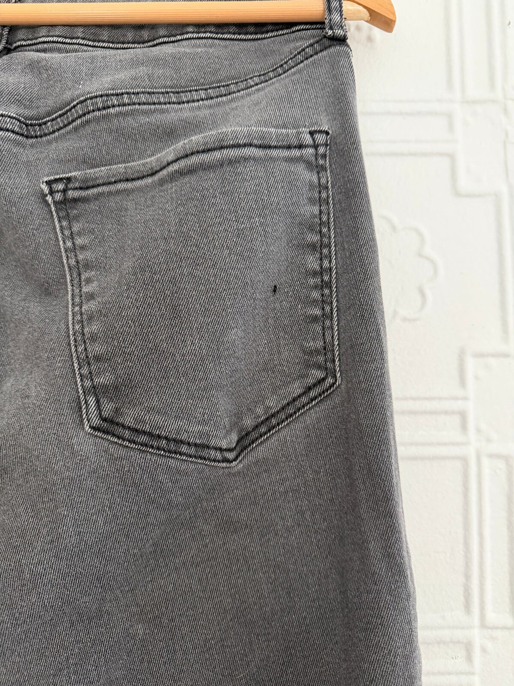 Old Navy Rockstar Super Skinny Jeans Grey High Rise 14 Tall 360 Stretch