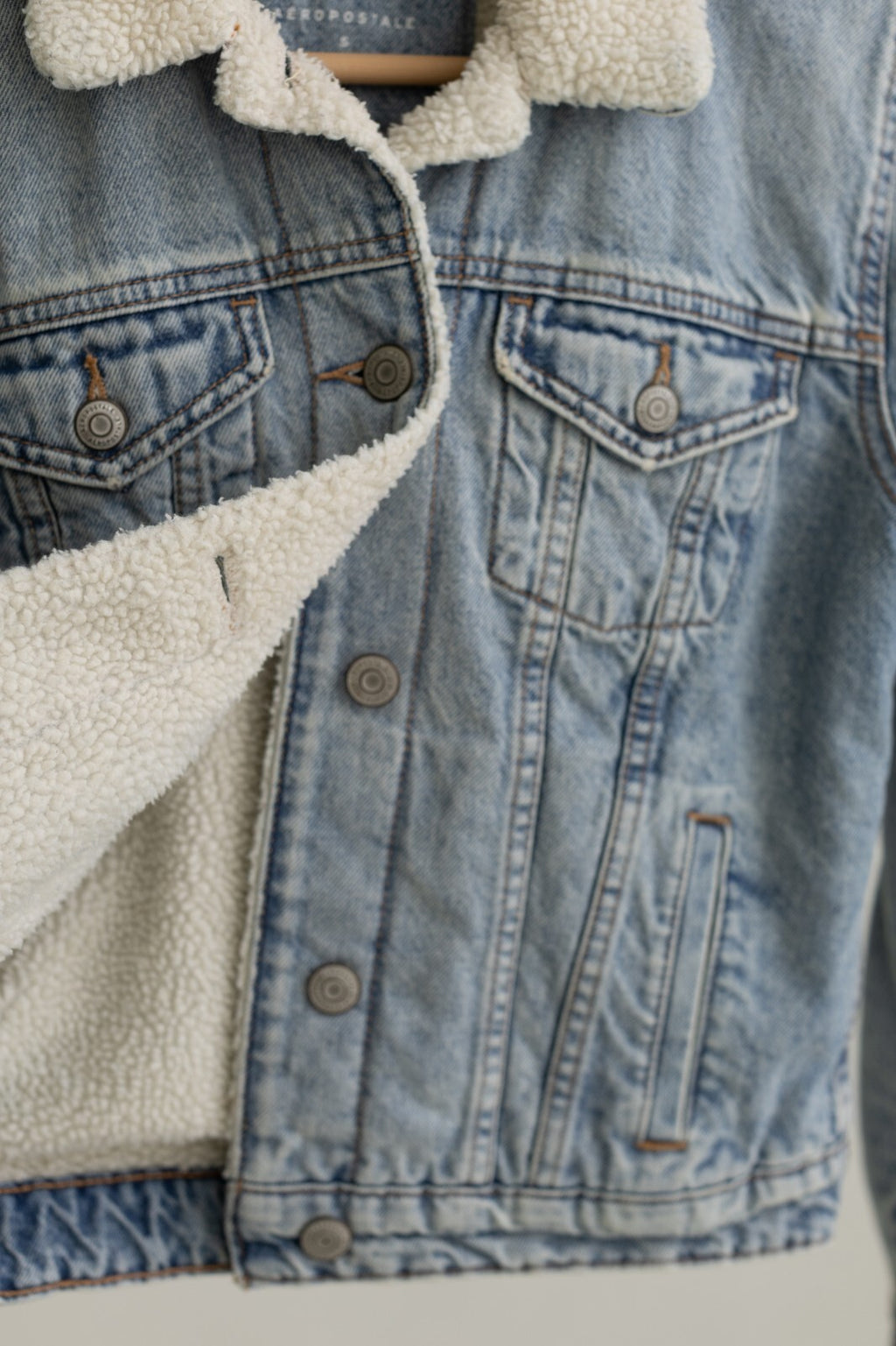 Aeropostale Sherpa Lined Denim Jacket Small Light Wash Fleece Trucker