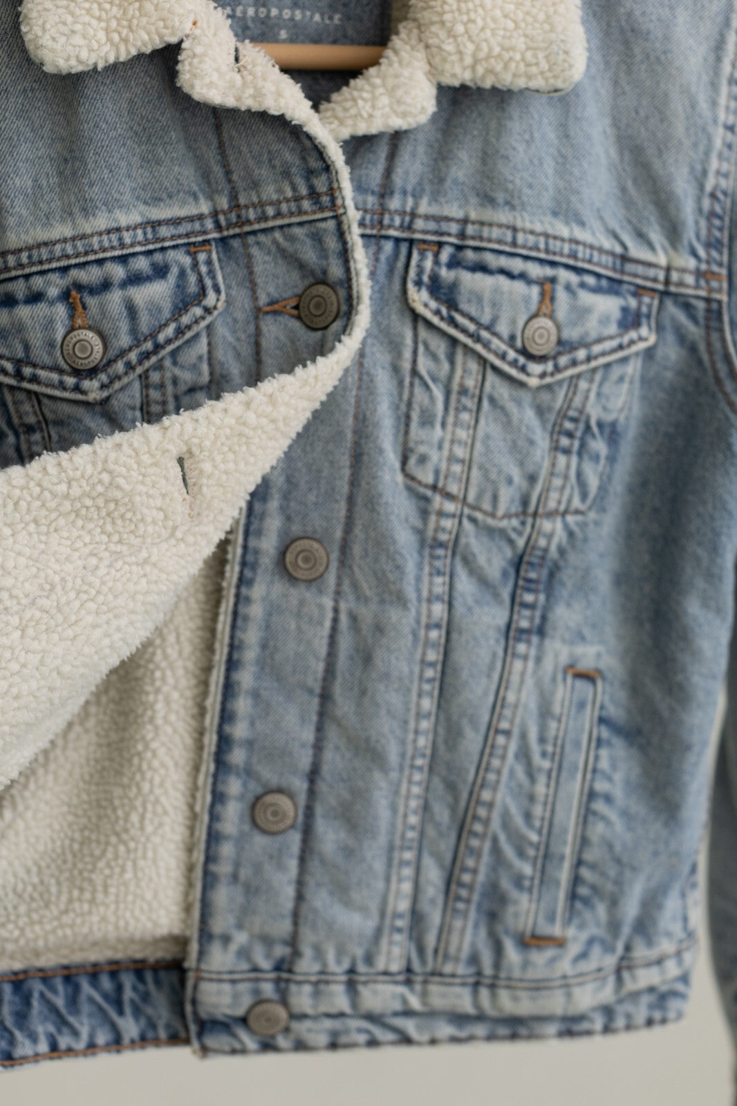 Aeropostale Sherpa Lined Denim Jacket Small Light Wash Fleece Trucker
