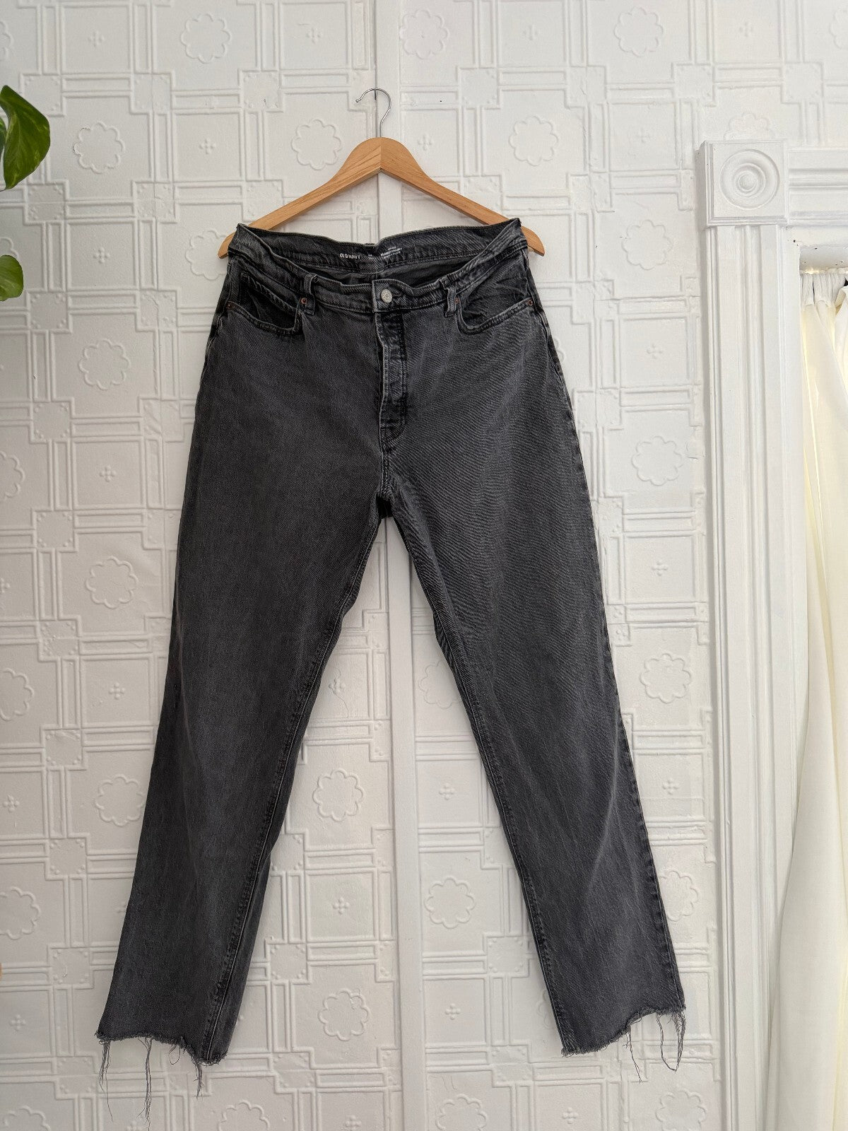 Old Navy High-Rise Slouchy Straight Jeans Grey 14 Tall Raw Hem Button Fly