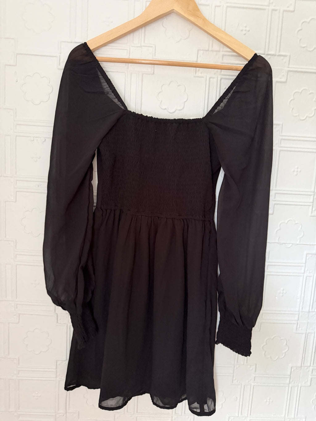 Hollister NWT Black Sweetheart Long Sleeve Peasant Mini Dress Small
