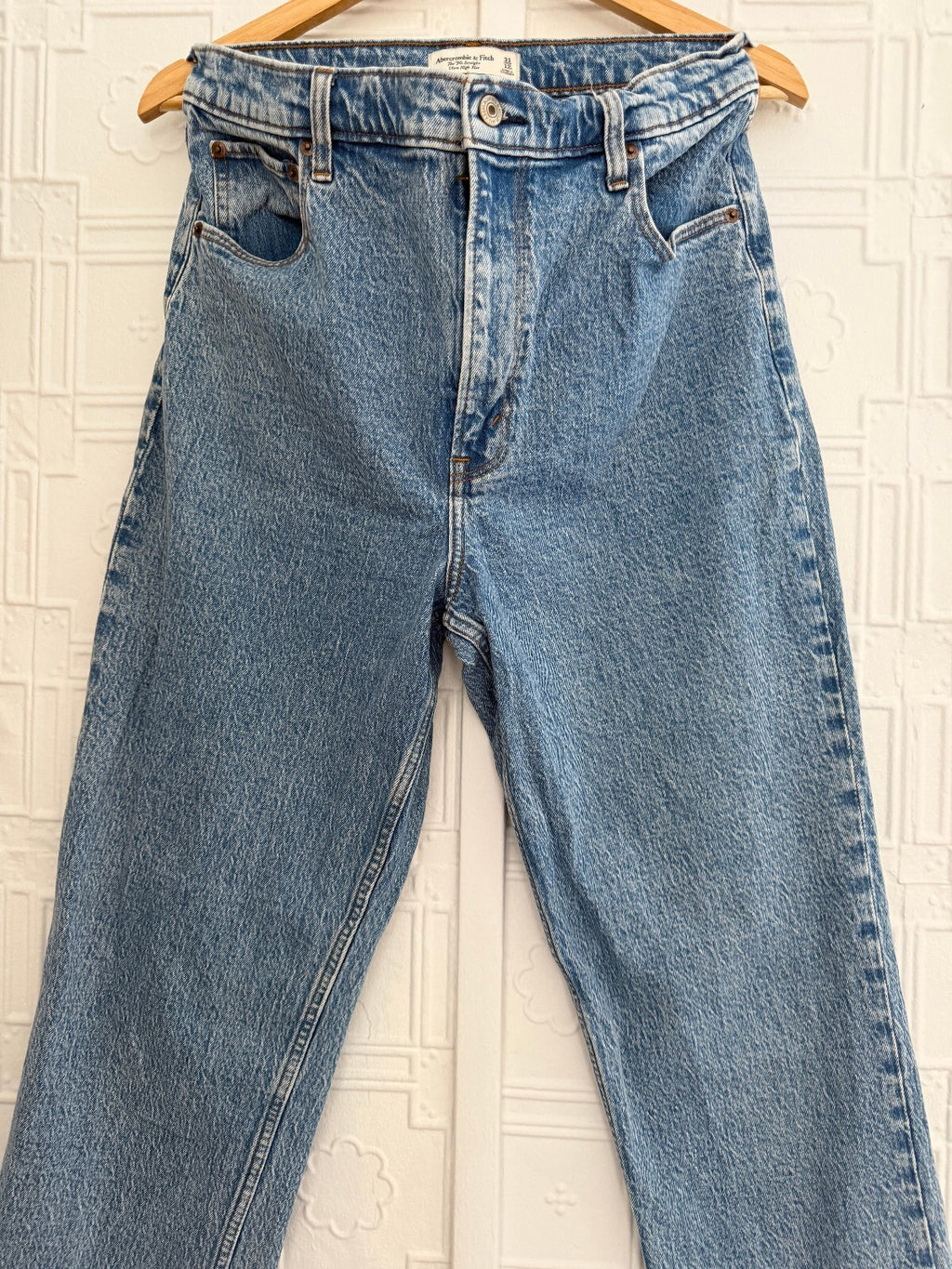 Abercrombie & Fitch 90s Straight Ultra High Rise Jeans Size 31 12L Blue