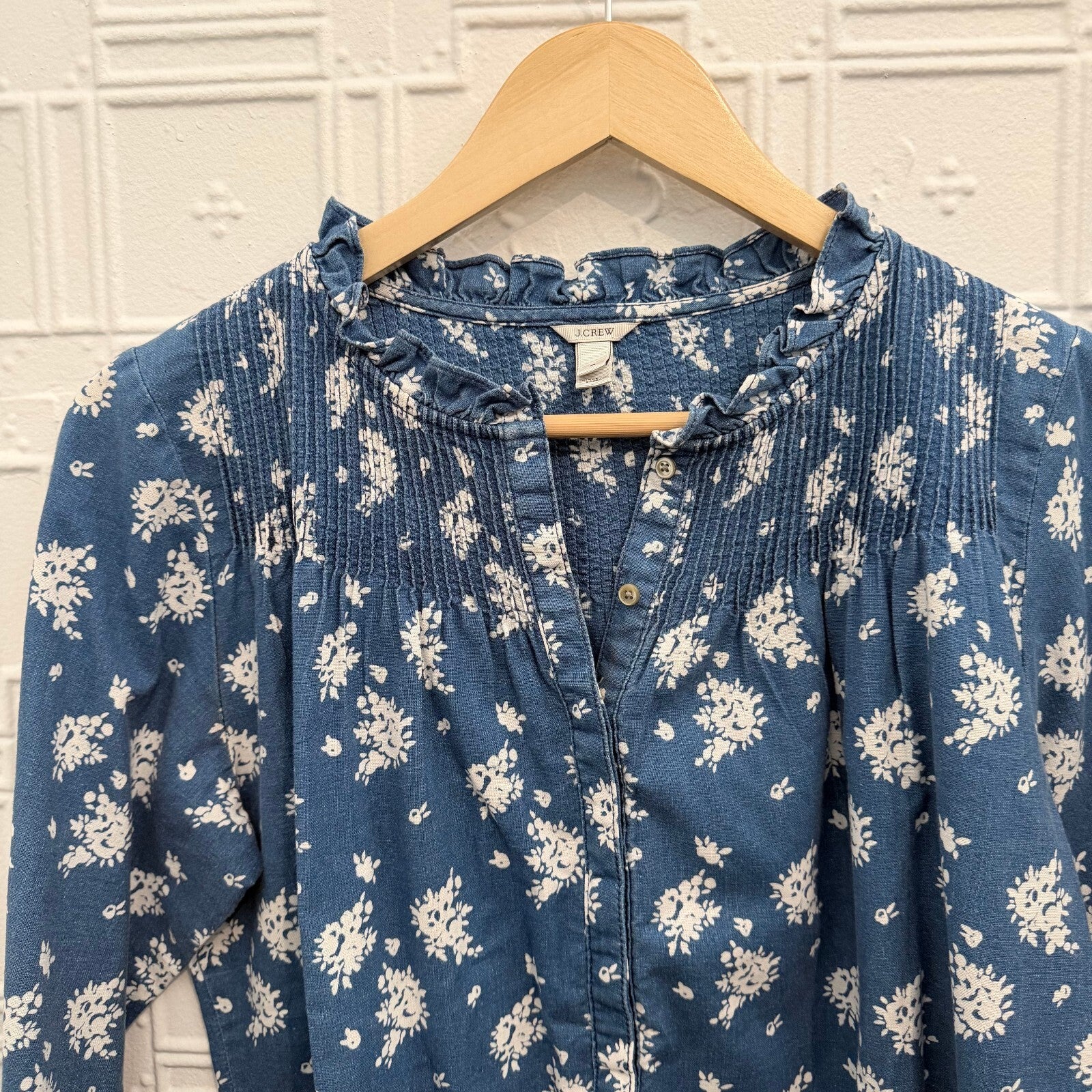 J.Crew Floral Indigo Cotton Pintuck Ruffle Blouse Top Size 4 Cottagecore