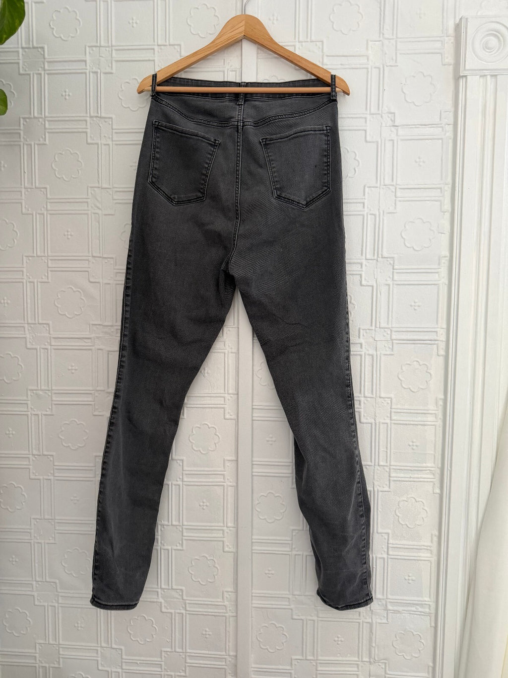 Old Navy Rockstar Super Skinny Jeans Grey High Rise 14 Tall 360 Stretch