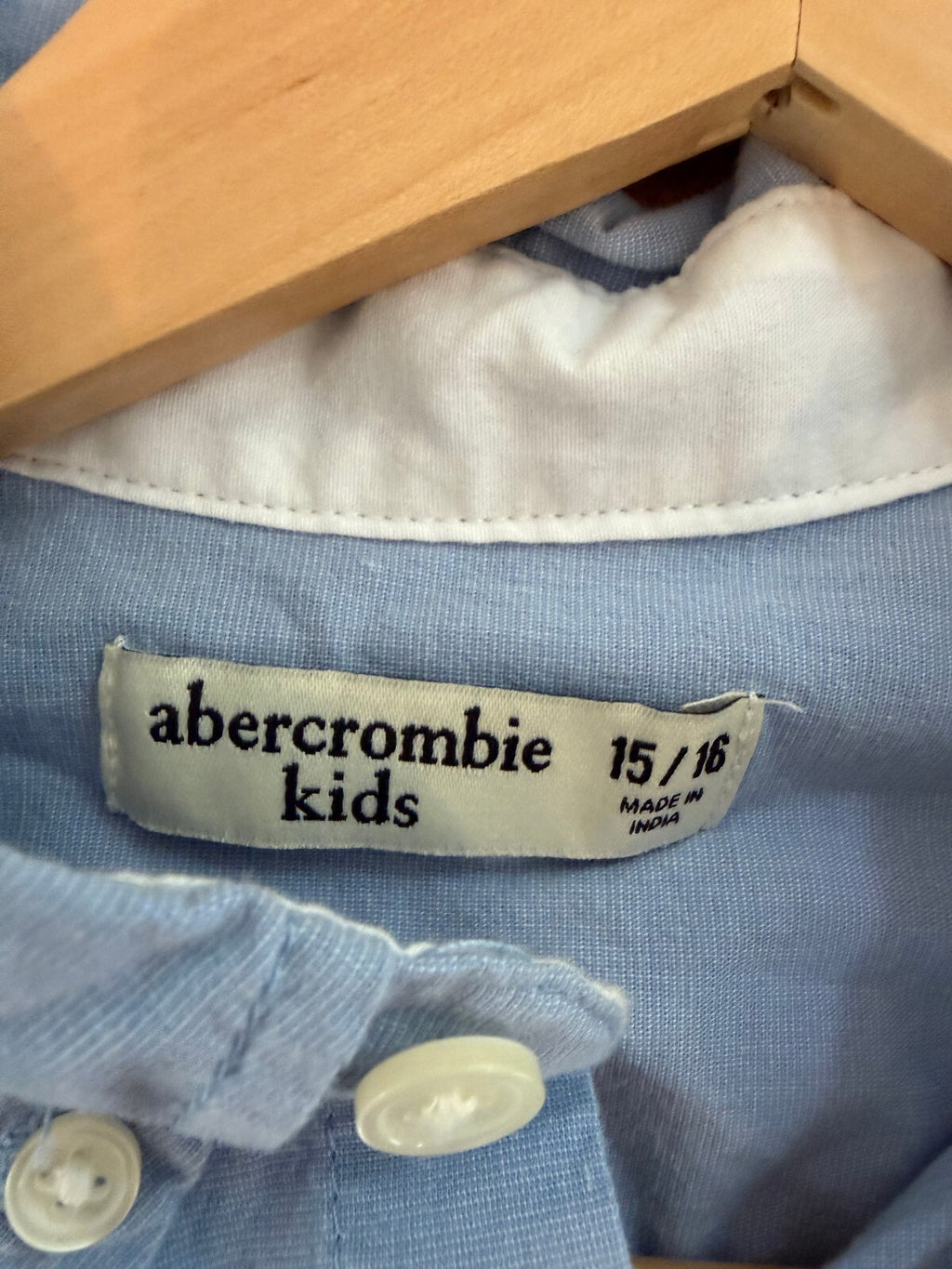 Abercrombie Kids Blue Oxford Button Down Shirt Size 15/16