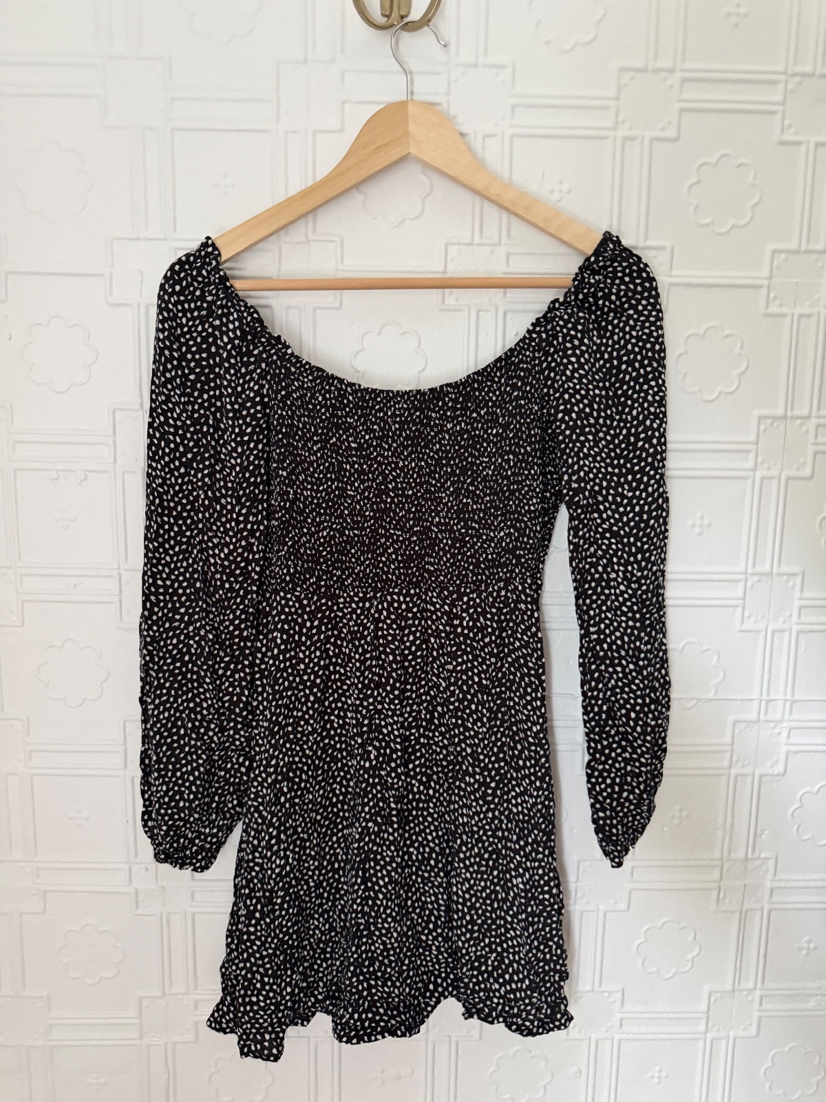 Hollister Cottagecore Black & White Speckled Smocked Mini Dress - Small