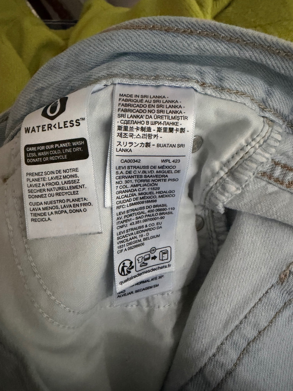 Levi’s Baggy Dad Wide Leg Jeans Light Wash Size 28 (W28 L32)