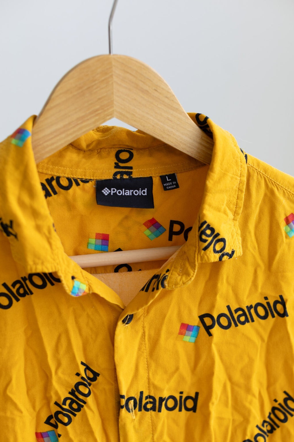 Polaroid Mens Large Yellow All Over Logo Short Sleeve Button Down Shirt Retro