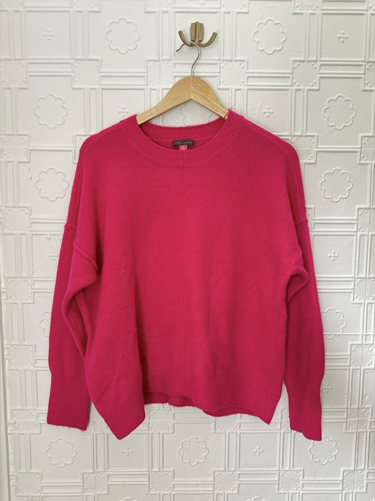 Vince Camuto Hot Pink Center Seam Crewneck Knit Sweater Size M