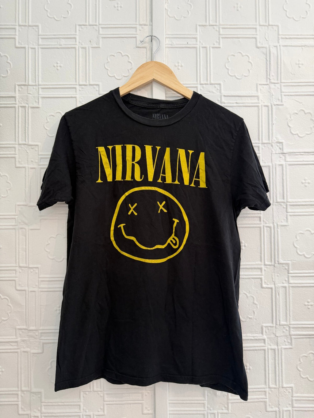Nirvana Smiley Face Graphic Tee Black Size Medium