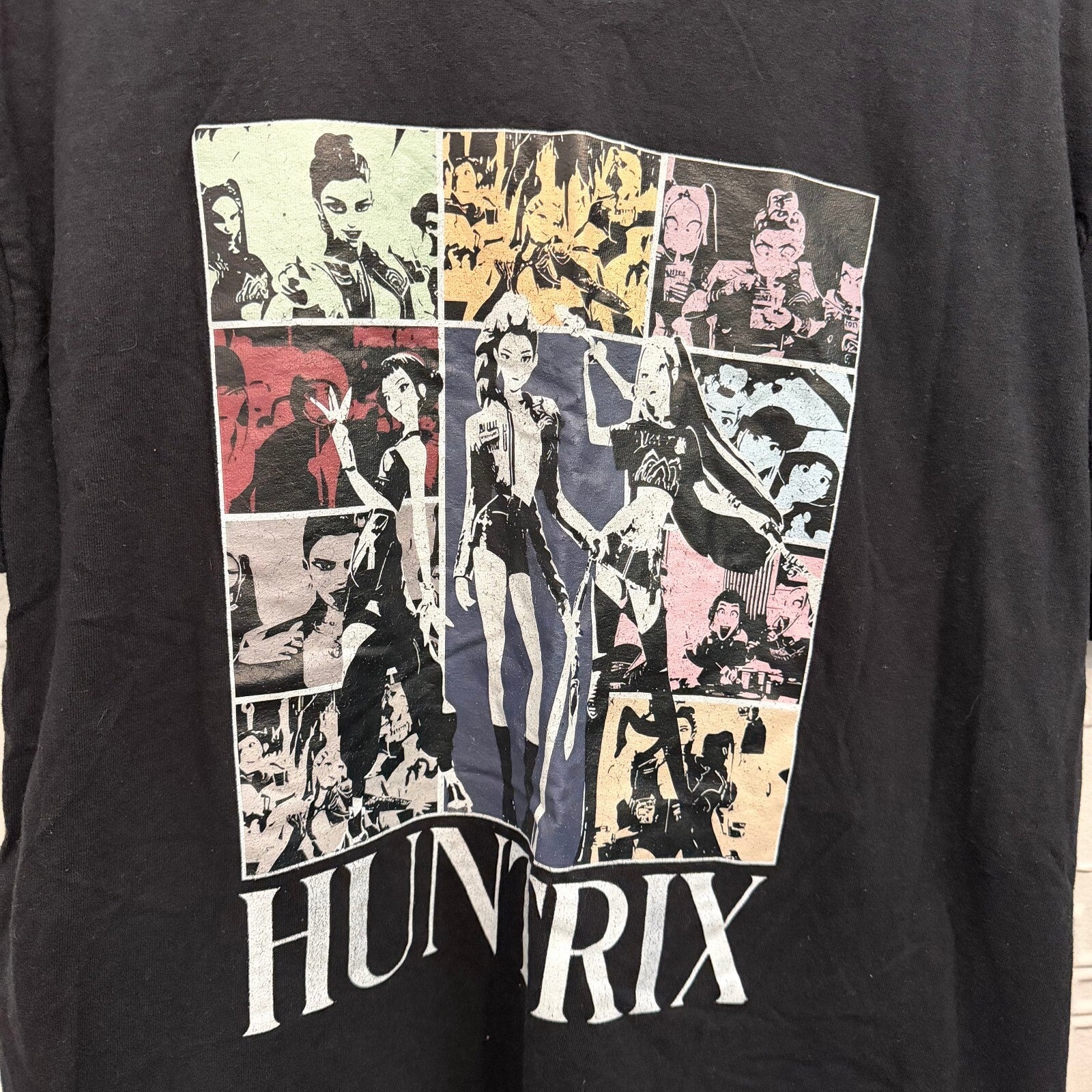 Huntrix K-Pop Demon Hunters Graphic Tee Black Anime Manga T-Shirt - Size L