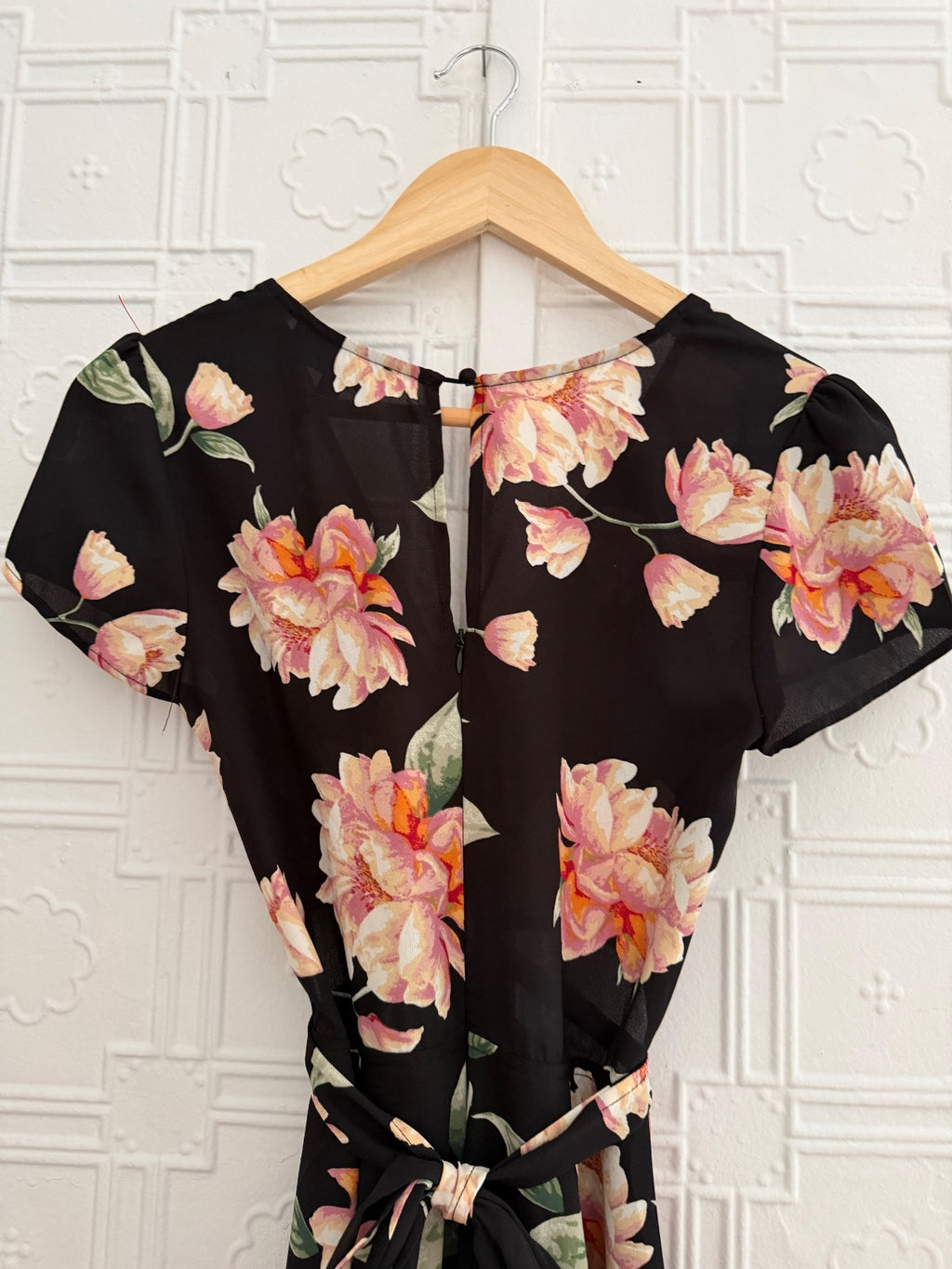 Lulus Aliso Black Floral Cutout Midi Dress XS
