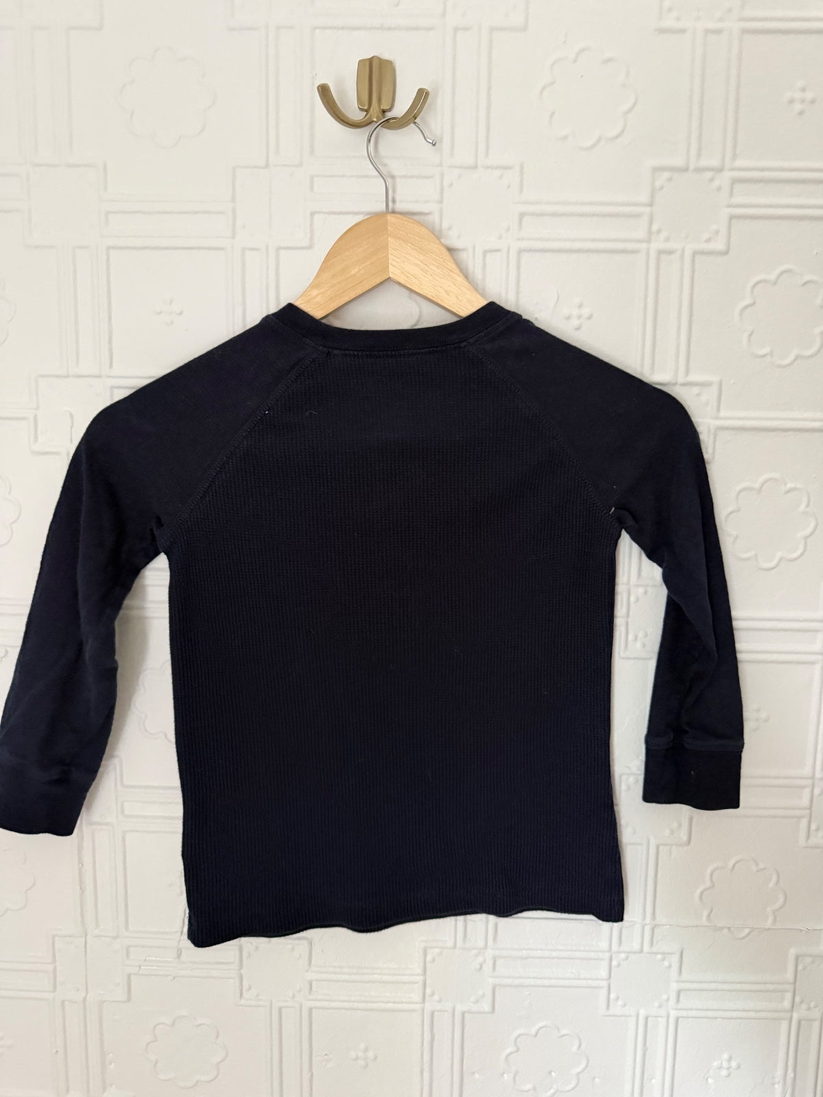 OshKosh B'gosh Boys Navy Blue Waffle Thermal Henley Shirt Size 6/6A