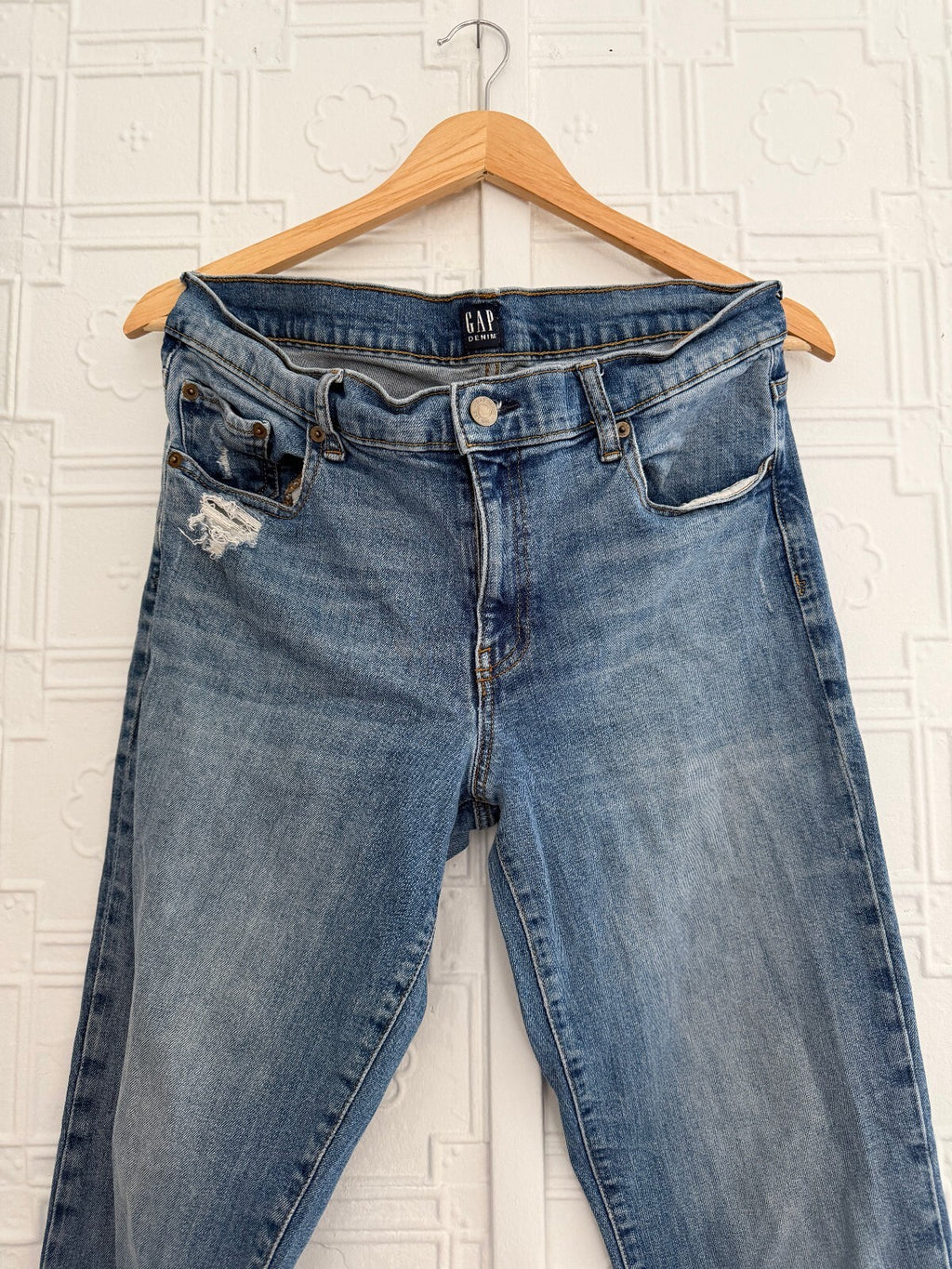 GAP Denim Womens 31 Tall Distressed Straight Leg Blue Jeans Fall 2018