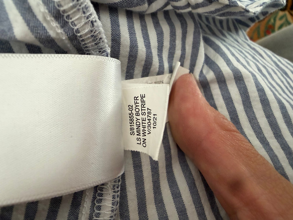 Old Navy The Boyfriend Shirt Blue White Striped Button Down L Tall Cotton