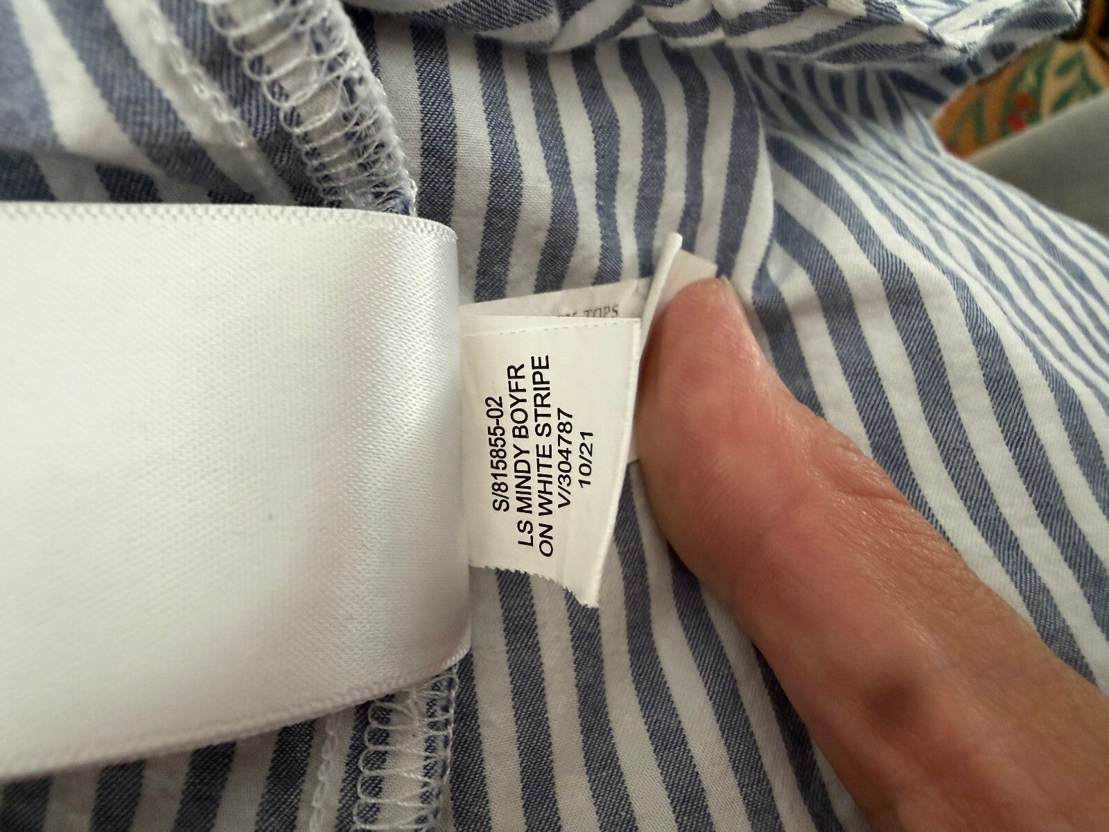 Old Navy The Boyfriend Shirt Blue White Striped Button Down L Tall Cotton