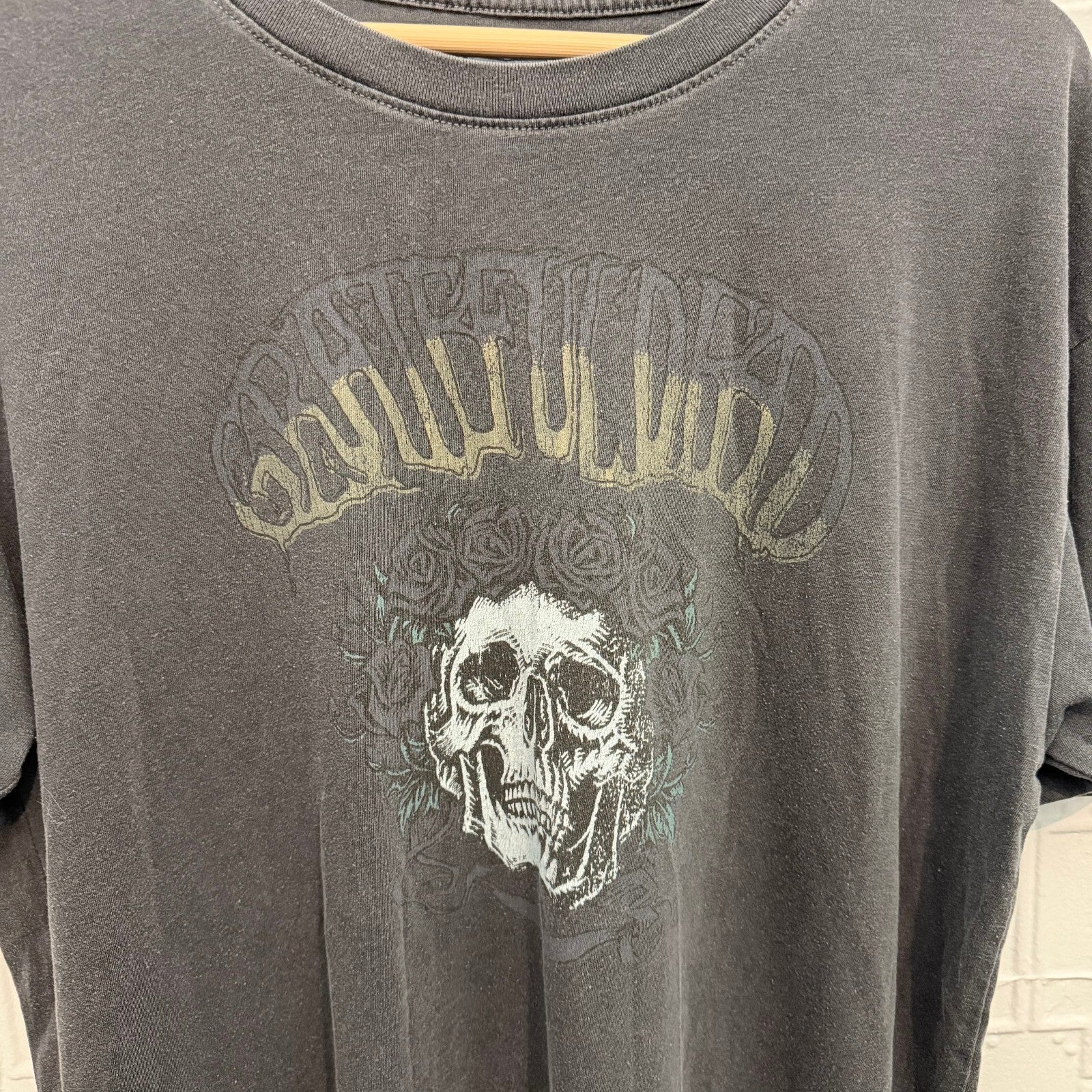 Tailgate Grateful Dead Skull Roses Band T-Shirt Small Charcoal Grey Graphic Tee