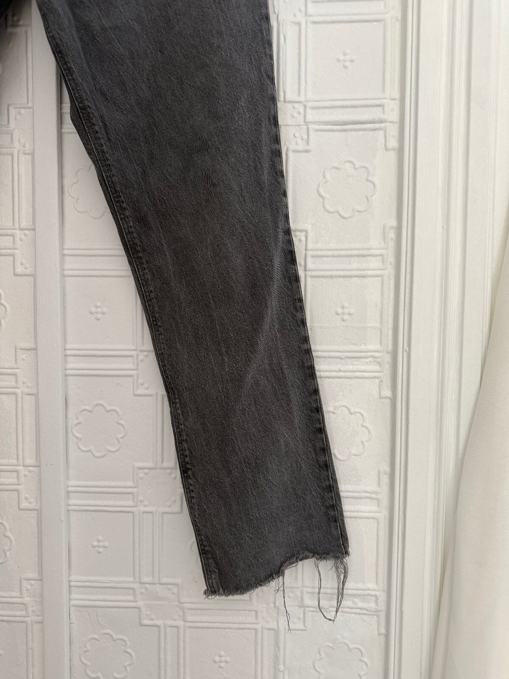 Old Navy High-Rise Slouchy Straight Jeans Grey 14 Tall Raw Hem Button Fly