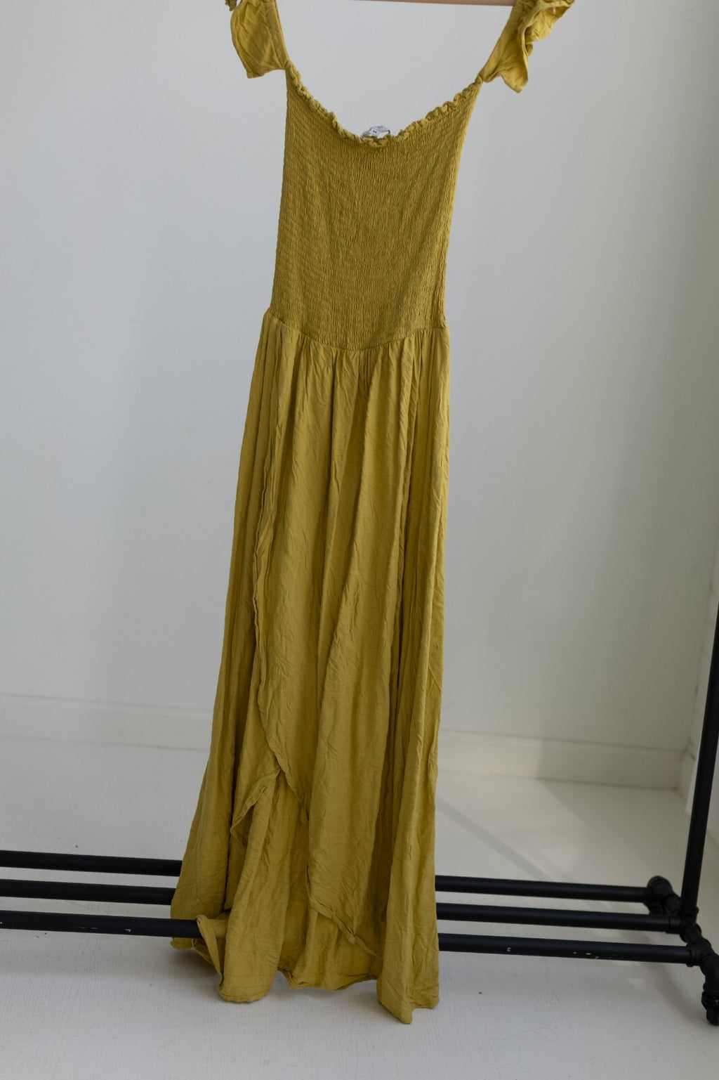 Young Fabulous & Broke Smocked Off Shoulder Maxi Dress Mustard Yellow M