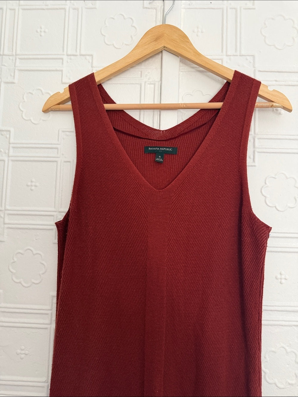 Banana Republic Rust Red Red Ribbed Knit Midi Dress V-Neck Tank Sleeveless S