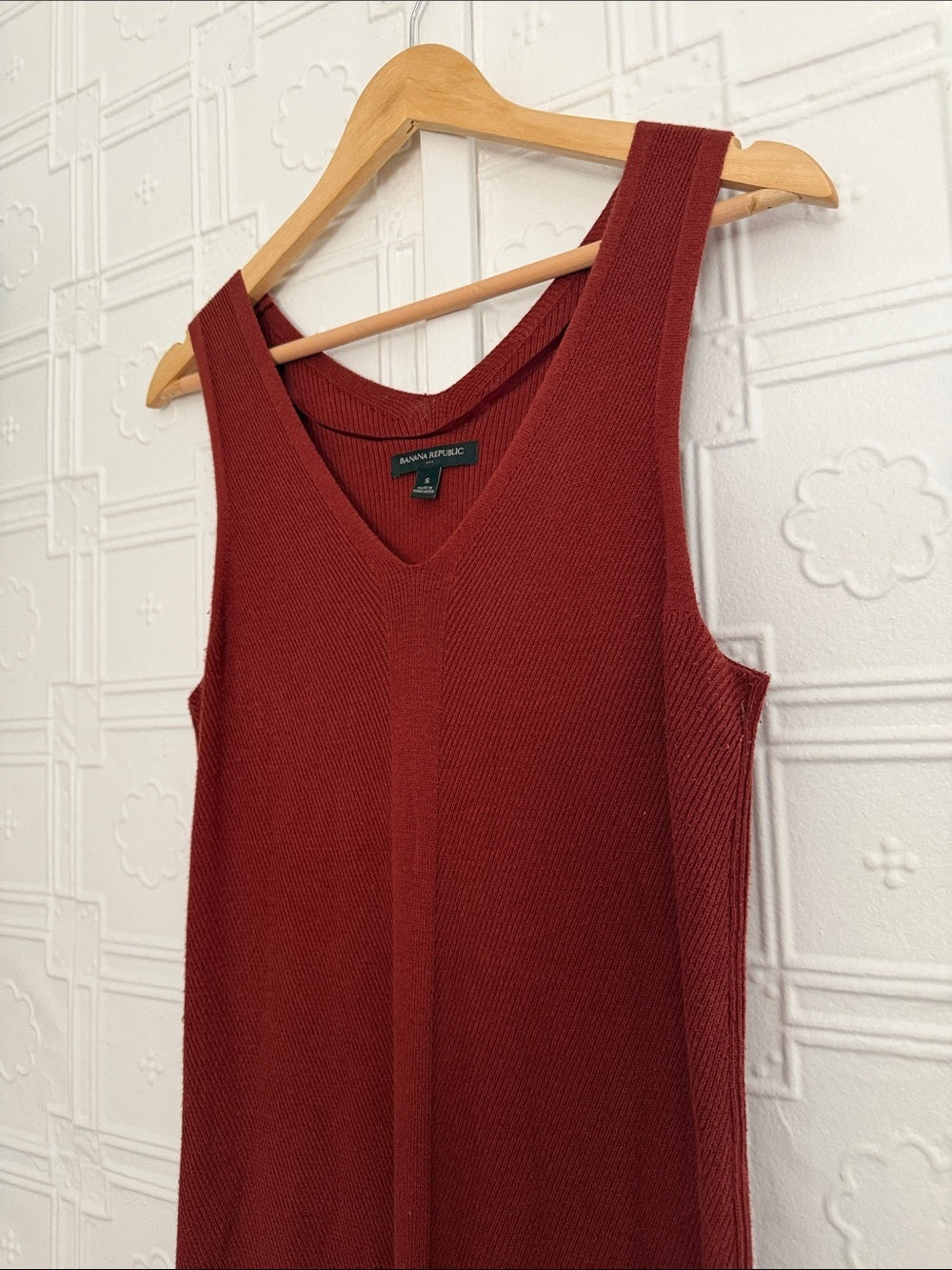 Banana Republic Rust Red Red Ribbed Knit Midi Dress V-Neck Tank Sleeveless S