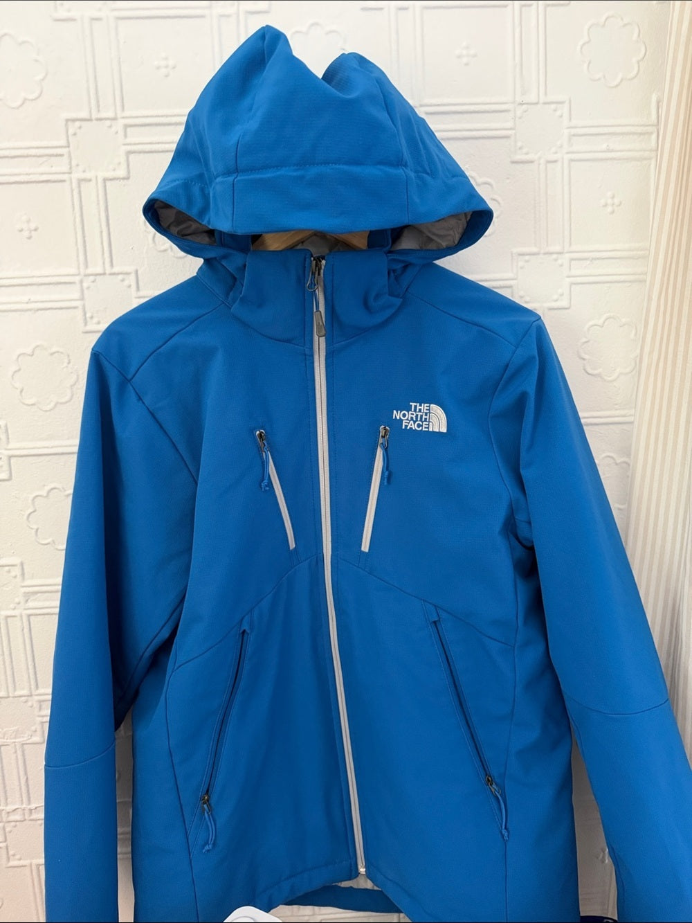 The North Face Men’s Apex Elevation Insulated Jacket Blue Hooded Small