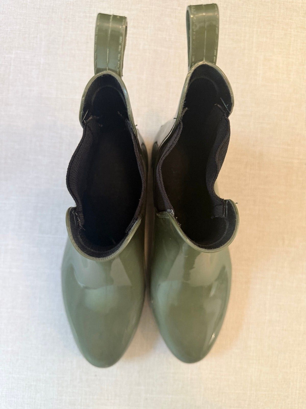 J.Crew Olive Green Chelsea Rain Boots Size 6 Waterproof Ankle Booties Size 6