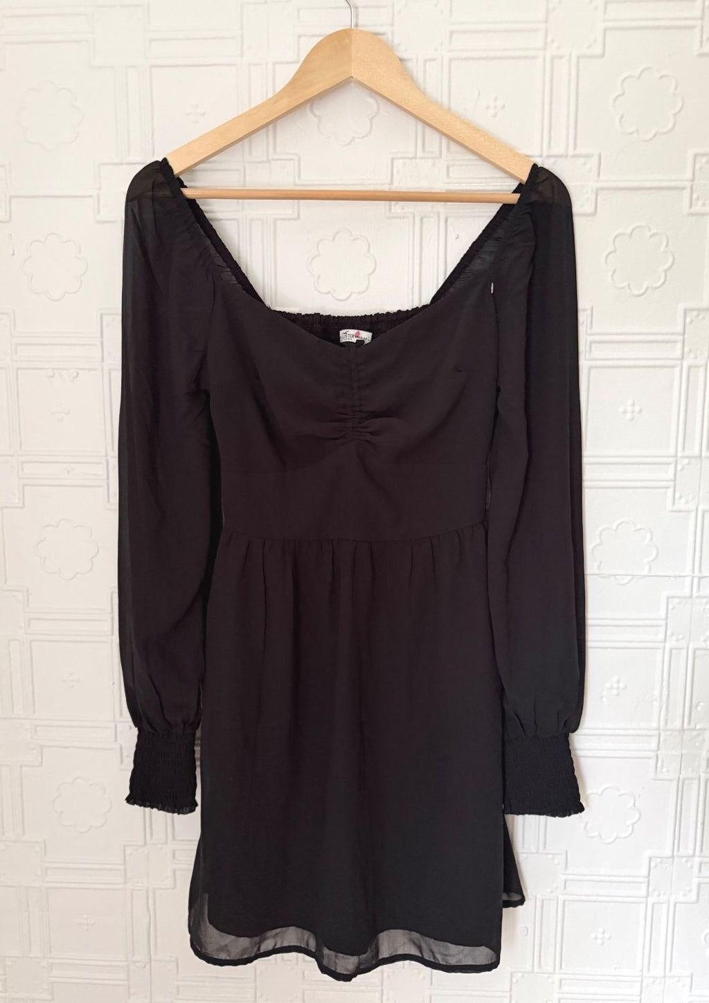 Hollister NWT Black Sweetheart Long Sleeve Peasant Mini Dress Small