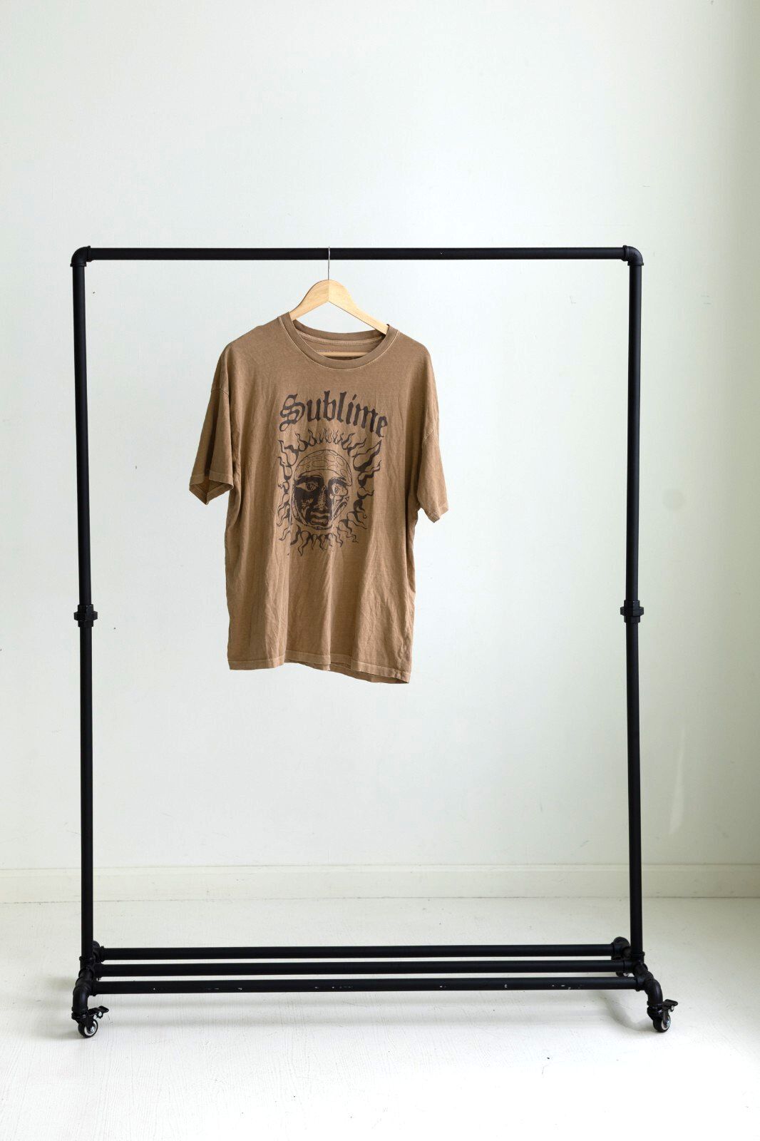 American Eagle Sublime Sun Graphic Band Tee Medium Tan Brown Wash Oversized