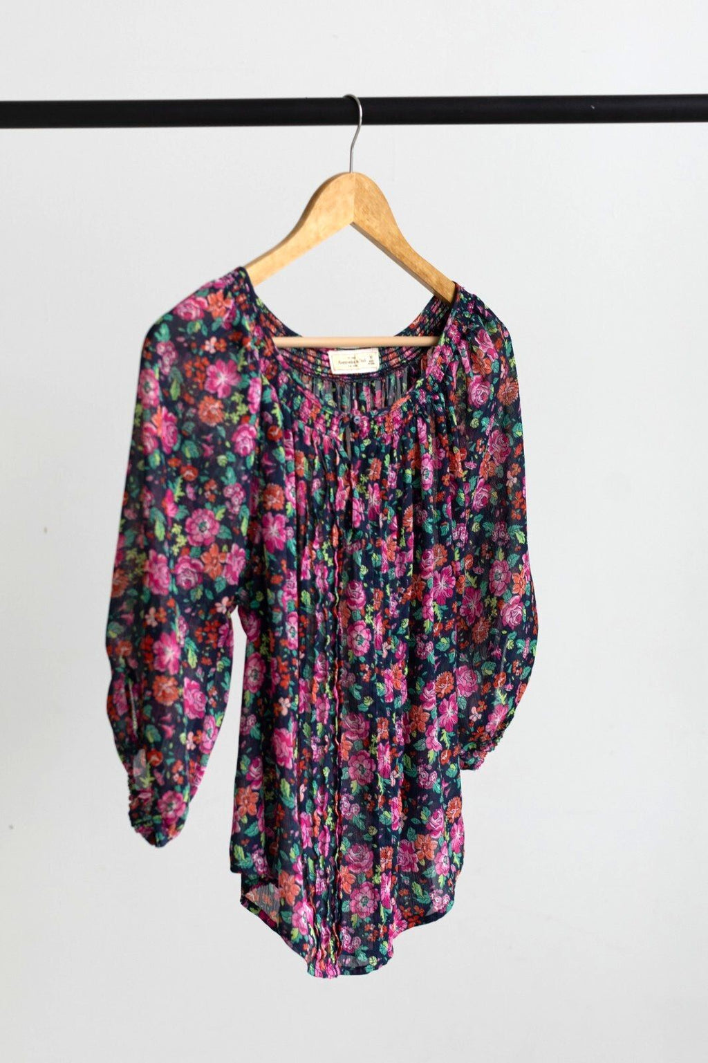 Abercrombie & Fitch Floral Peasant Top Medium Sheer Boho Blouse