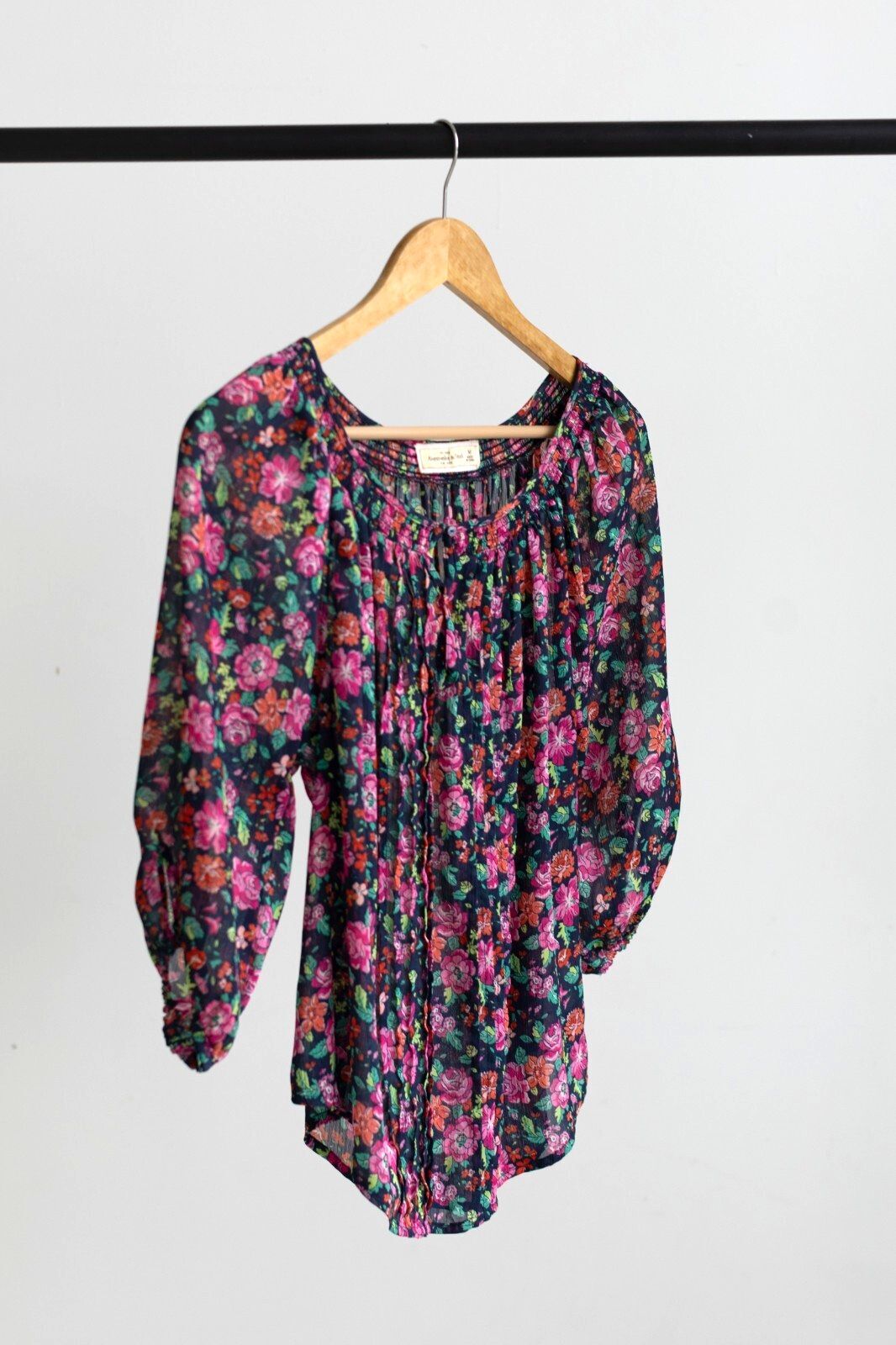 Abercrombie & Fitch Floral Peasant Top Medium Sheer Boho Blouse