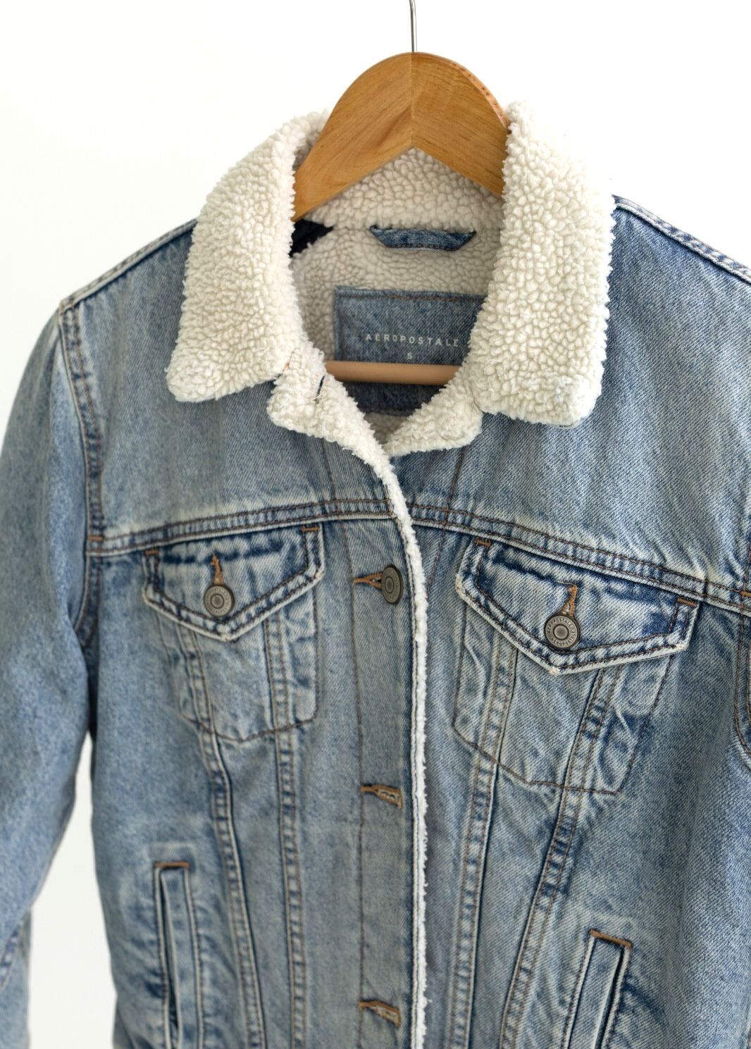 Aeropostale Sherpa Lined Denim Jacket Small Light Wash Fleece Trucker