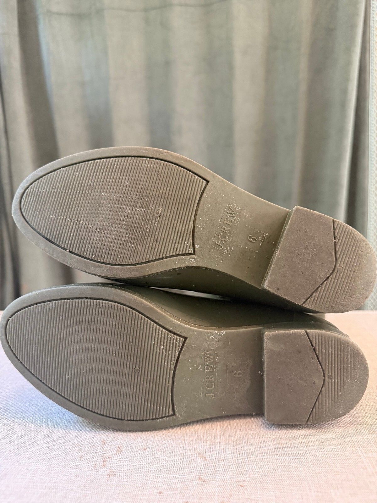 J.Crew Olive Green Chelsea Rain Boots Size 6 Waterproof Ankle Booties Size 6