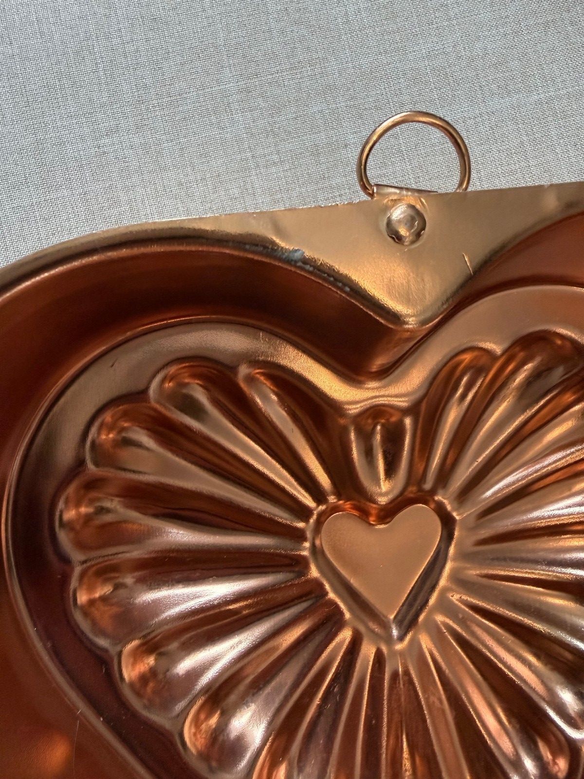 Vintage Copper Heart Cake Mold Wall Hanging Kitchen Decor 3.5 Cup (B)