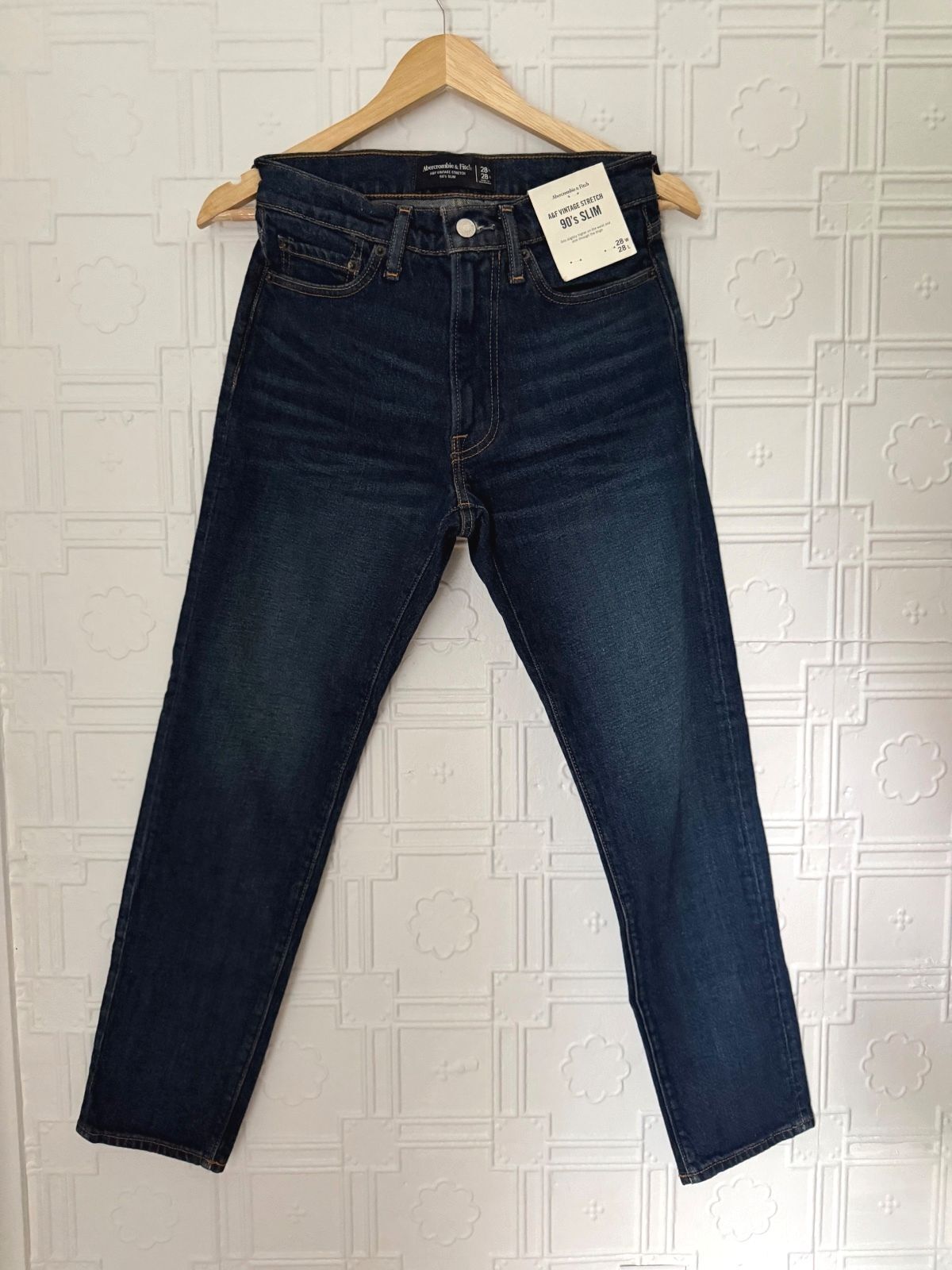 NWT Abercrombie & Fitch A&F Vintage Stretch 90’s Slim Jeans Dark Wash 28x28