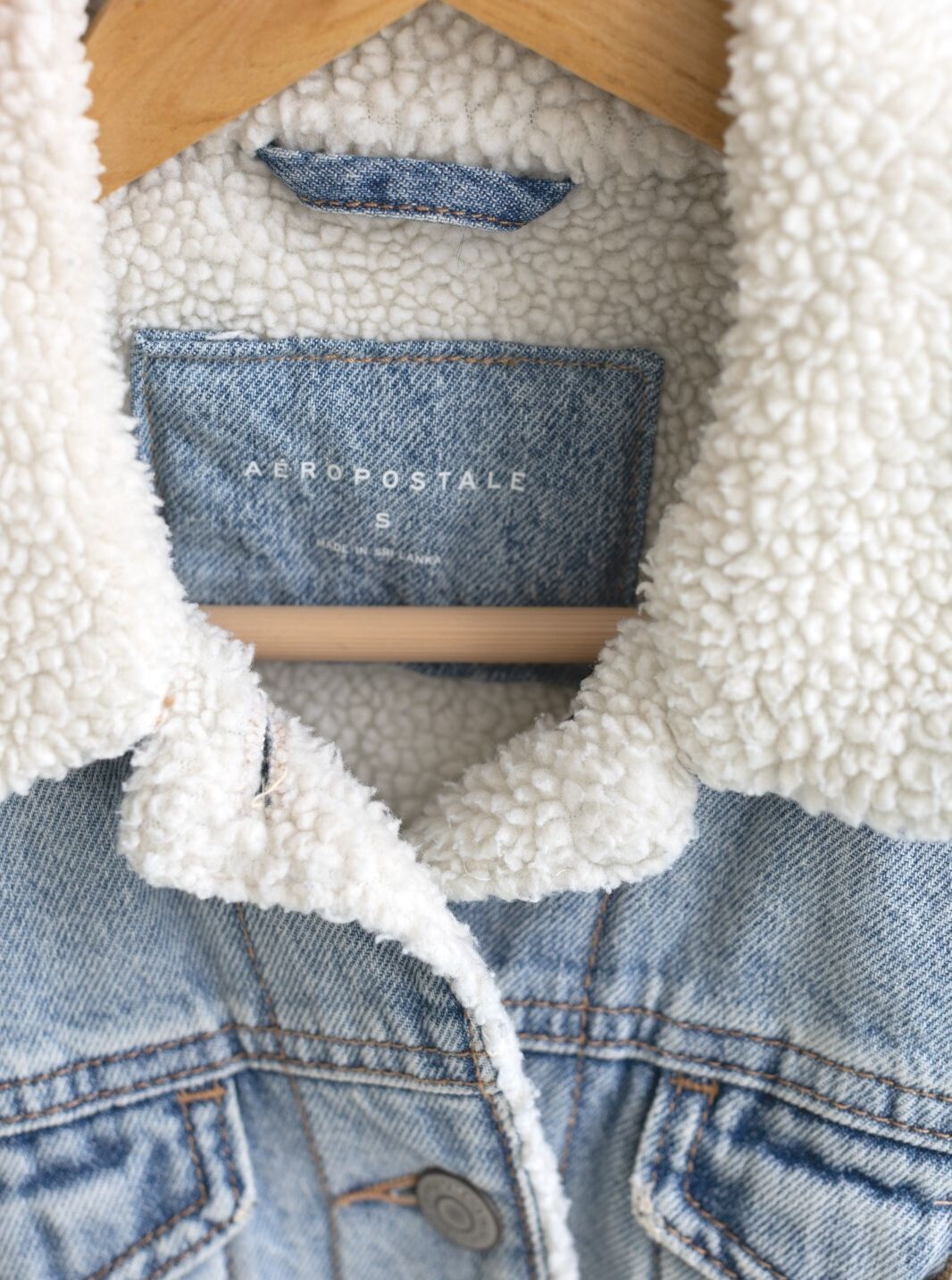 Aeropostale Sherpa Lined Denim Jacket Small Light Wash Fleece Trucker