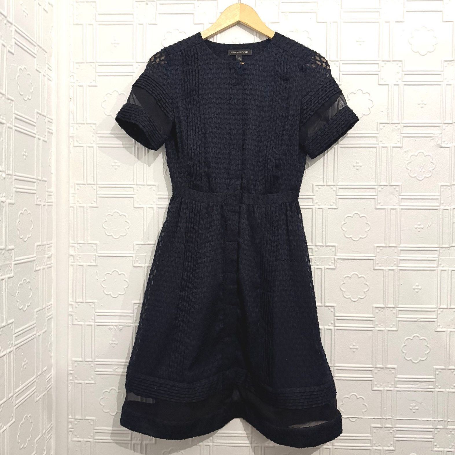 Banana Republic Navy Textured Sheer Trim Mini Dress Size 0