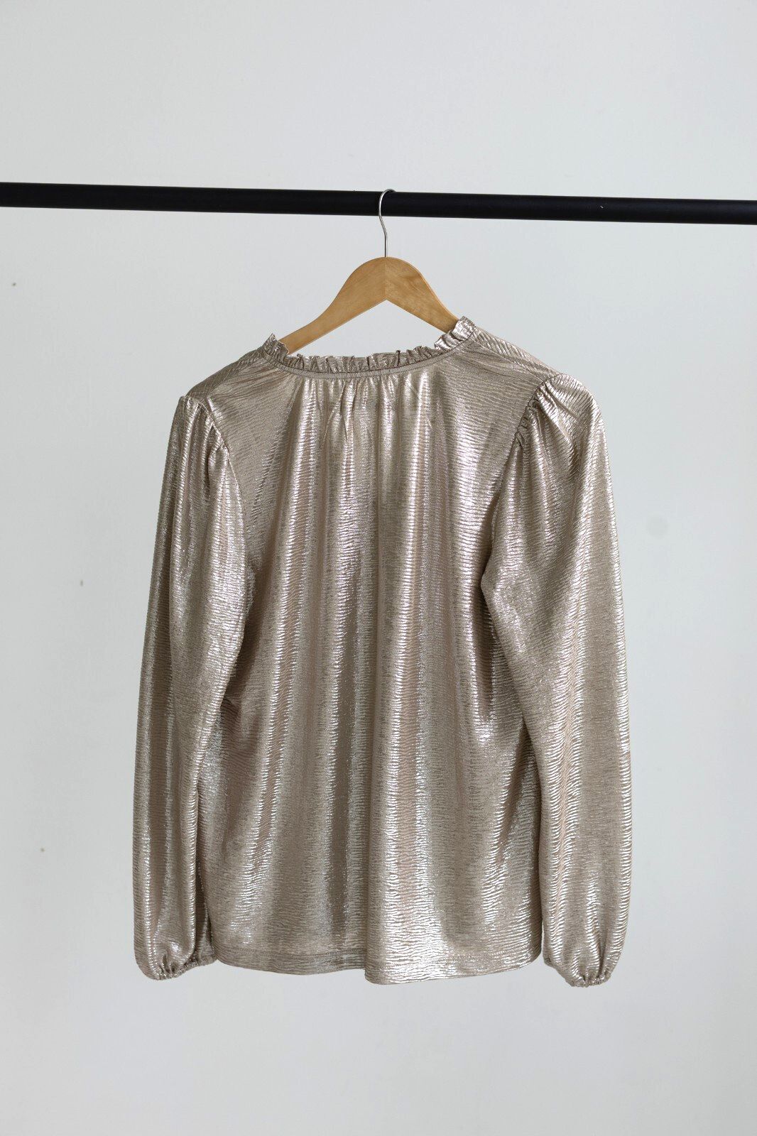 LOFT Metallic Shimmer Ruffle Tie Neck Blouse Gold Champagne Sz S