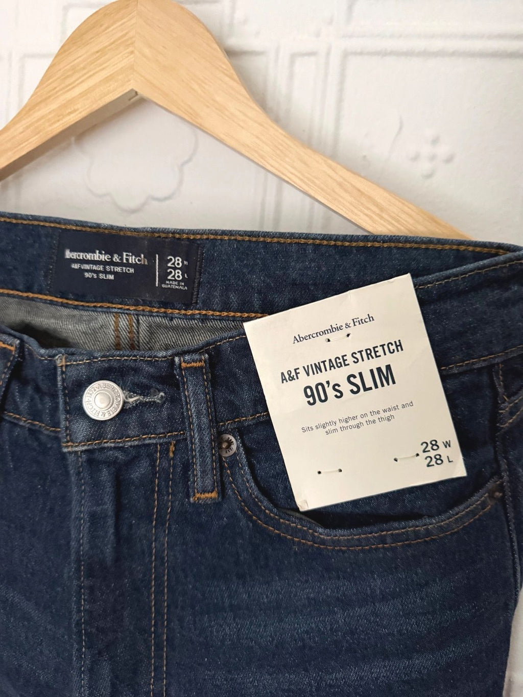 NWT Abercrombie & Fitch A&F Vintage Stretch 90’s Slim Jeans Dark Wash 28x28